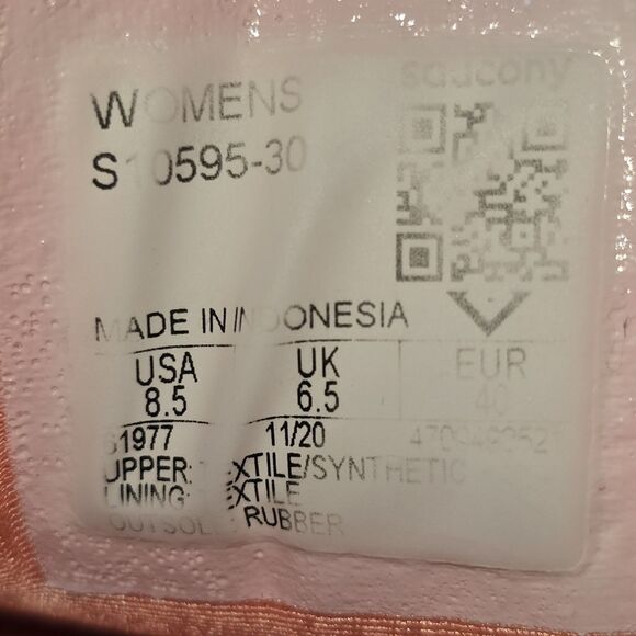 Saucony Triumph 18 Women's Size 8.5 Gray Peach Running Shoes (S10595-30) - Picture 8 of 9